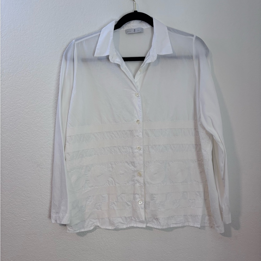 WHYCI Milano White Embroidered Front White Button Up Blouse Sz 42